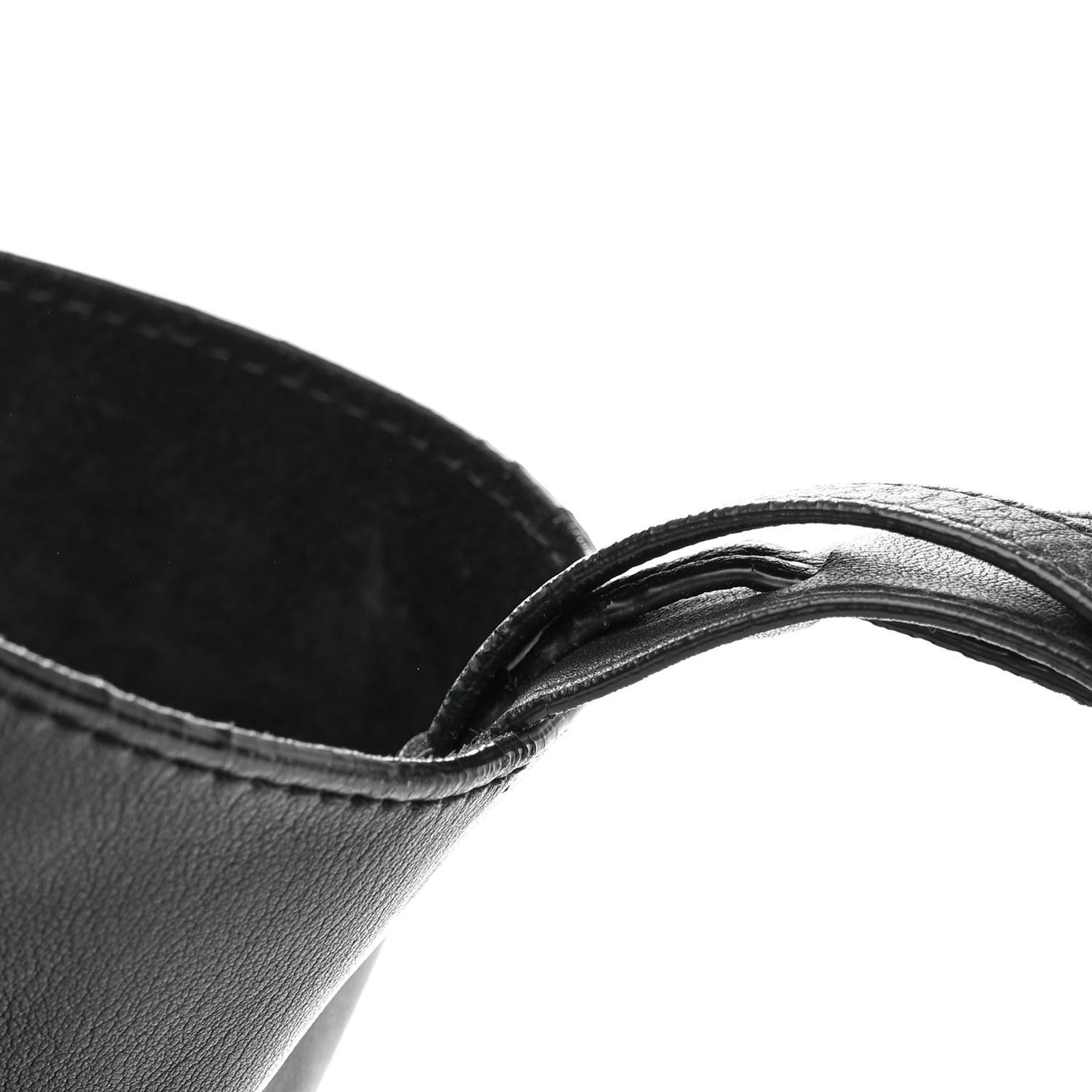 Smooth Calfskin Medium Phantom Luggage Black