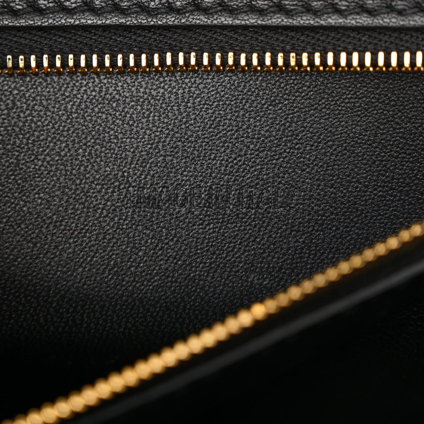 Shiny Calfskin Crocodile Embossed Small Hourglass Top Handle Bag Black