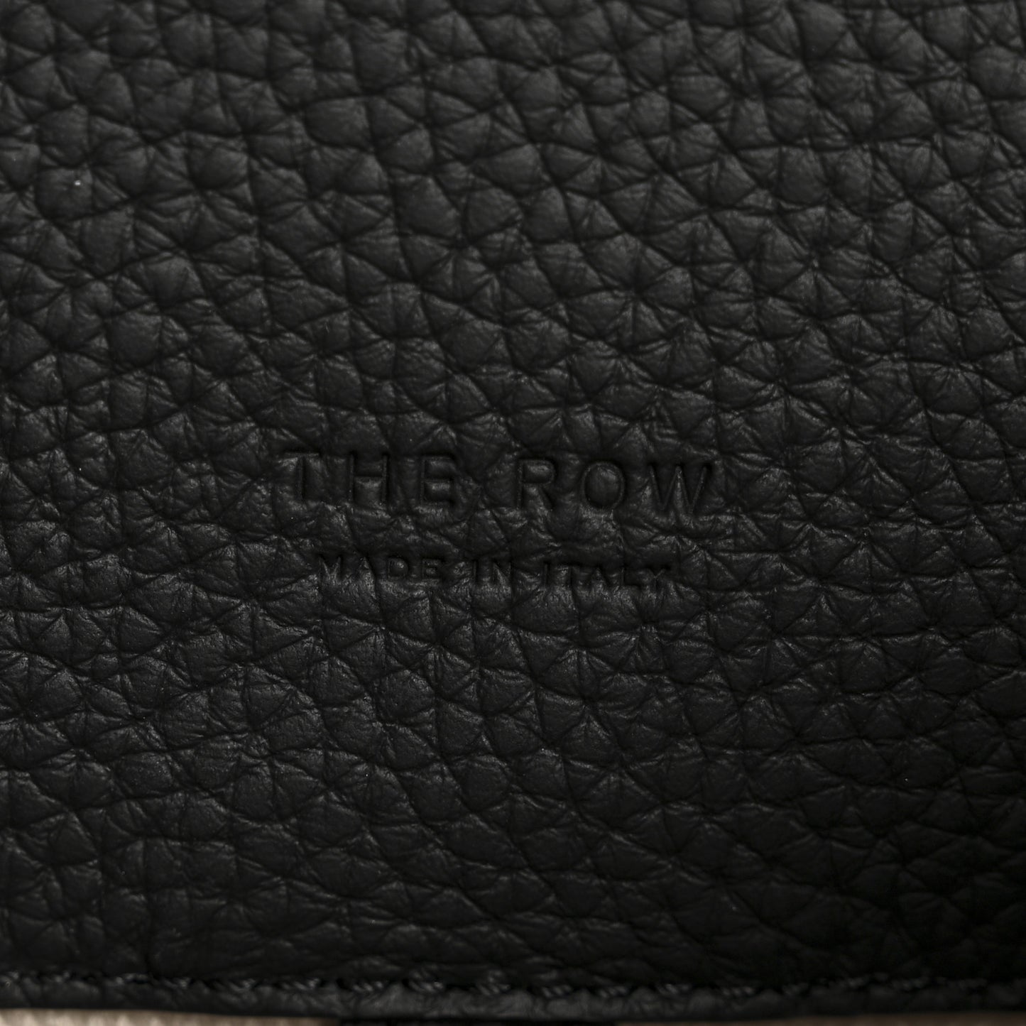 Matte Grained Calfskin Soft Margaux 15 Black