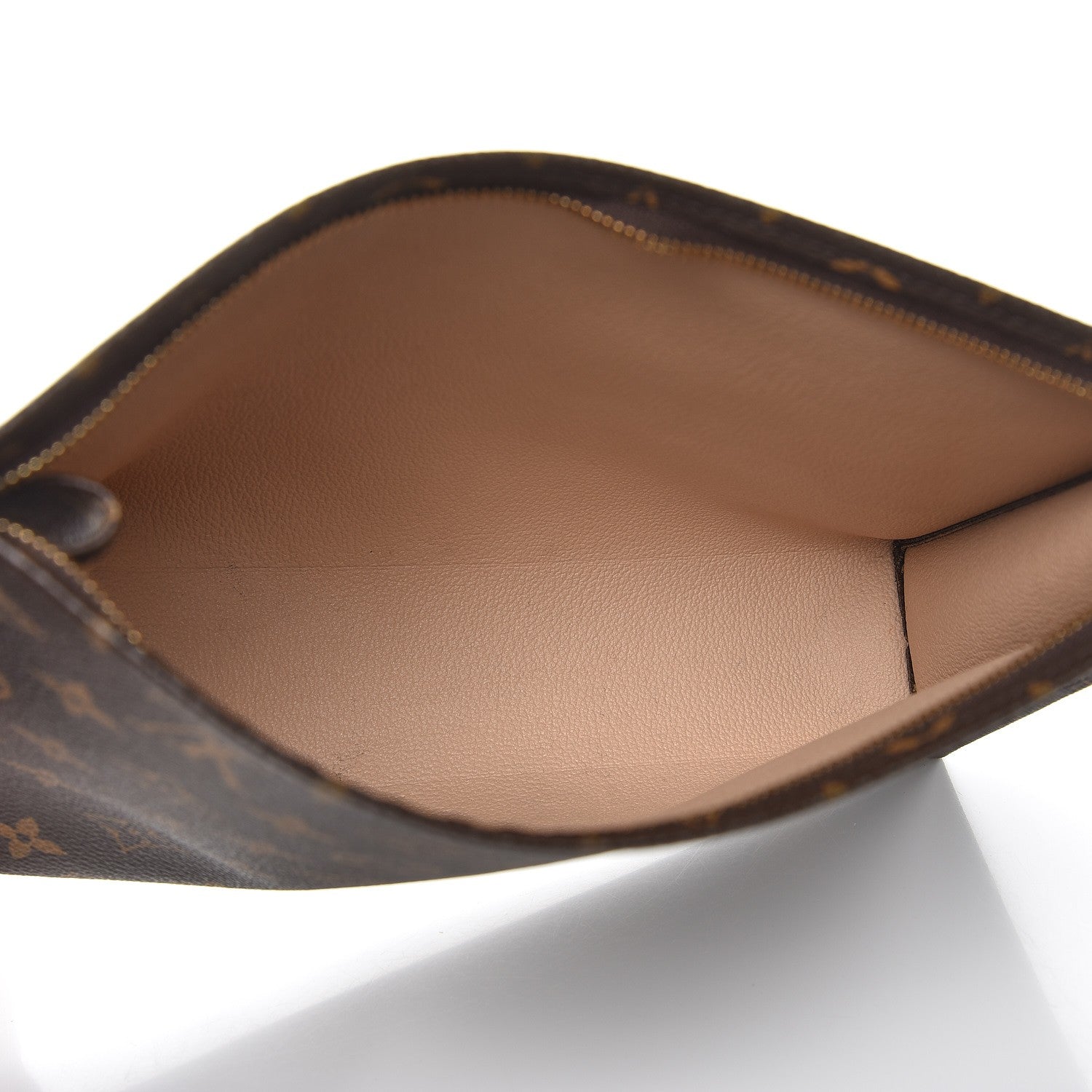 Louis Vuitton Monogram Toiletry Pouch 26 5 of 10