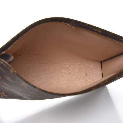 Louis Vuitton Monogram Toiletry Pouch 26 5 of 10