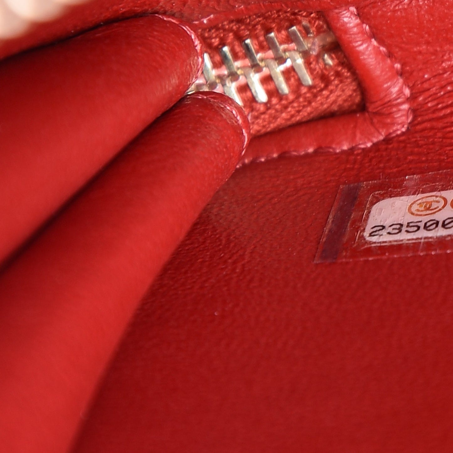 Caviar Quilted Small Business Affinity Flap Red