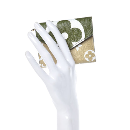 Louis Vuitton Monogram Giant Zoe Wallet Kaki 2 of 8