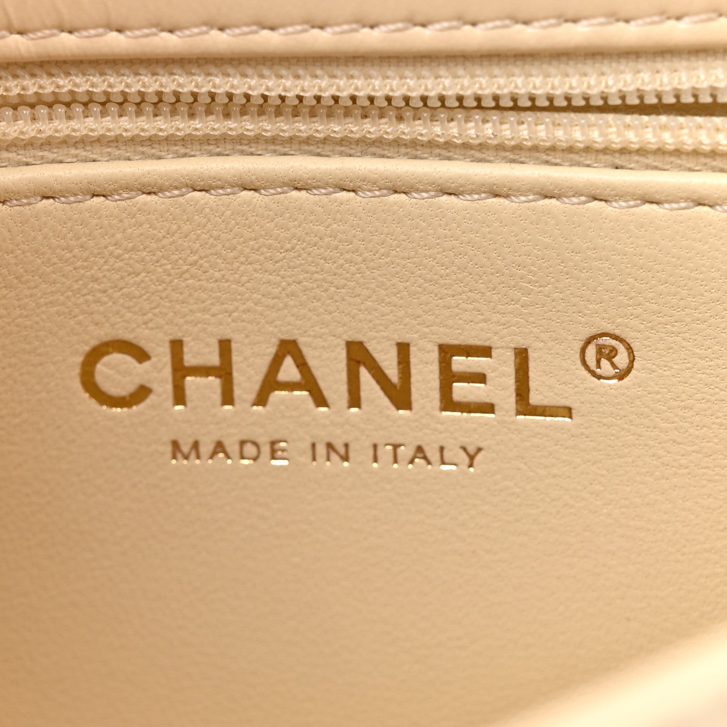 Chanel Shiny Lambskin Quilted Golden Links Top Handle Flap White 6 of 11