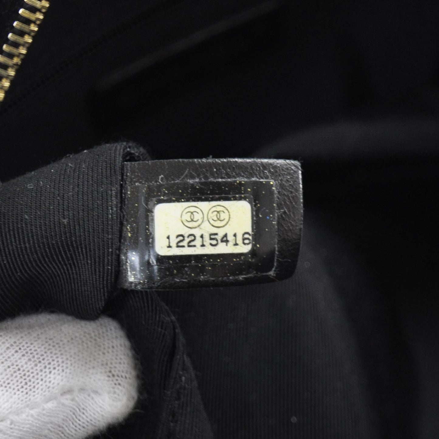 Caviar Quilted Petit Timeless Tote PTT Black