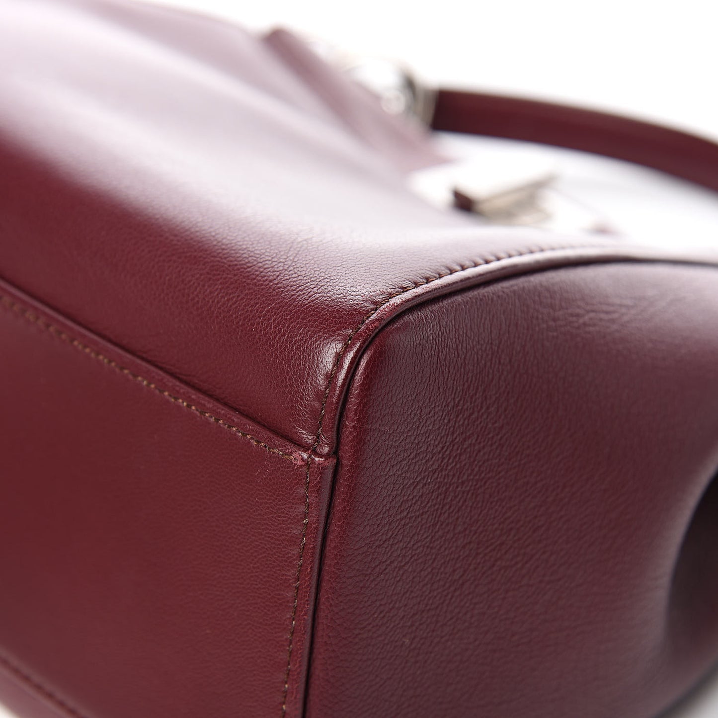 Nappa Mini Peekaboo Iconic Satchel Bordeaux
