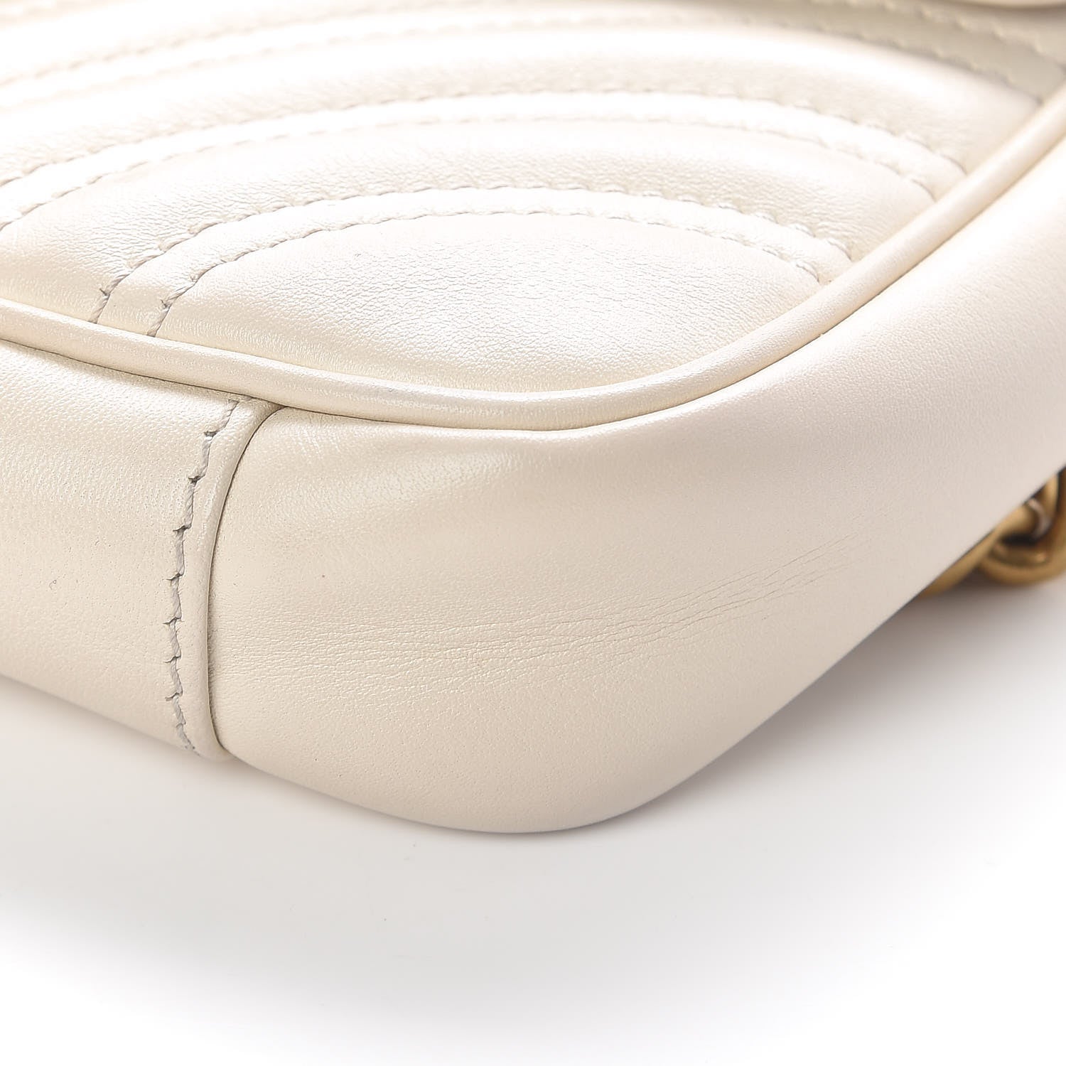Gucci Calfskin Matelasse Pearly GG Marmont Chain Belt Bag Mystic White 10 of 11