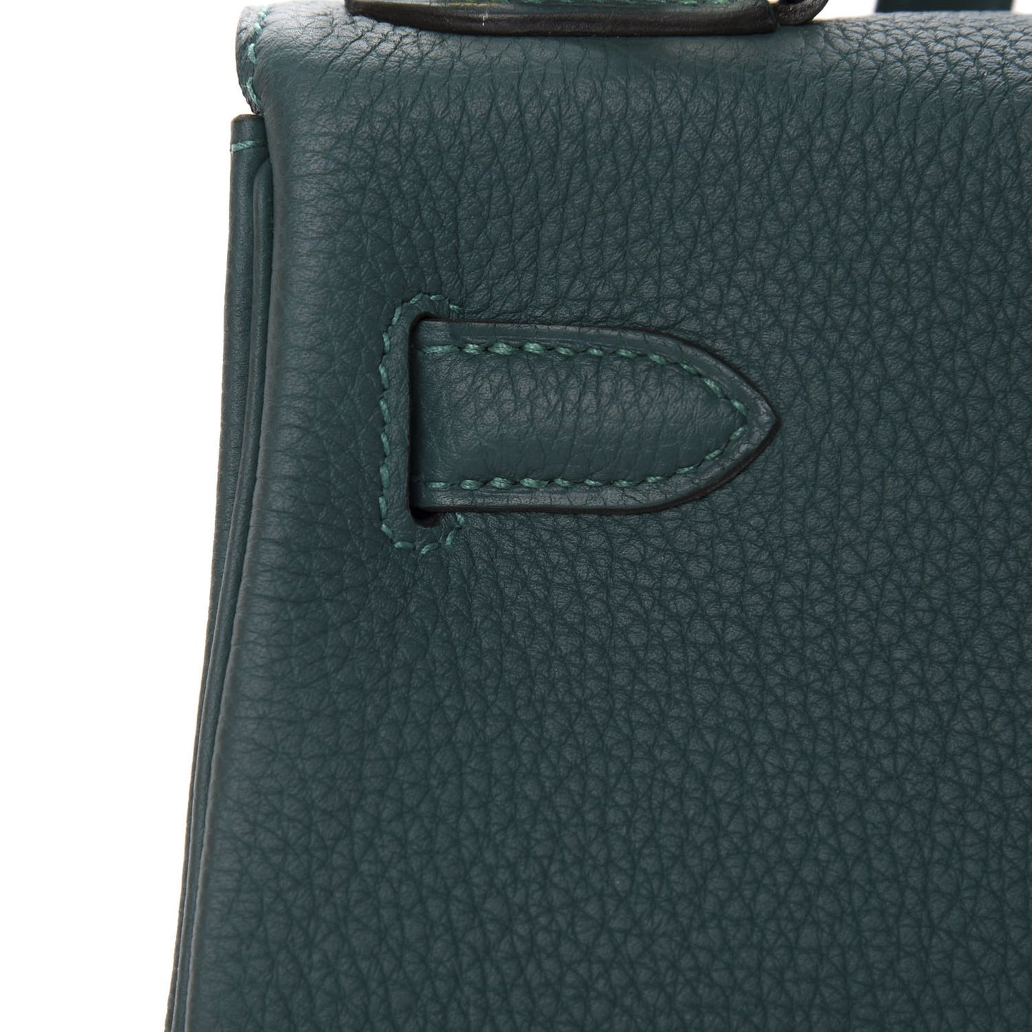 Togo Kelly Retourne 28 Malachite