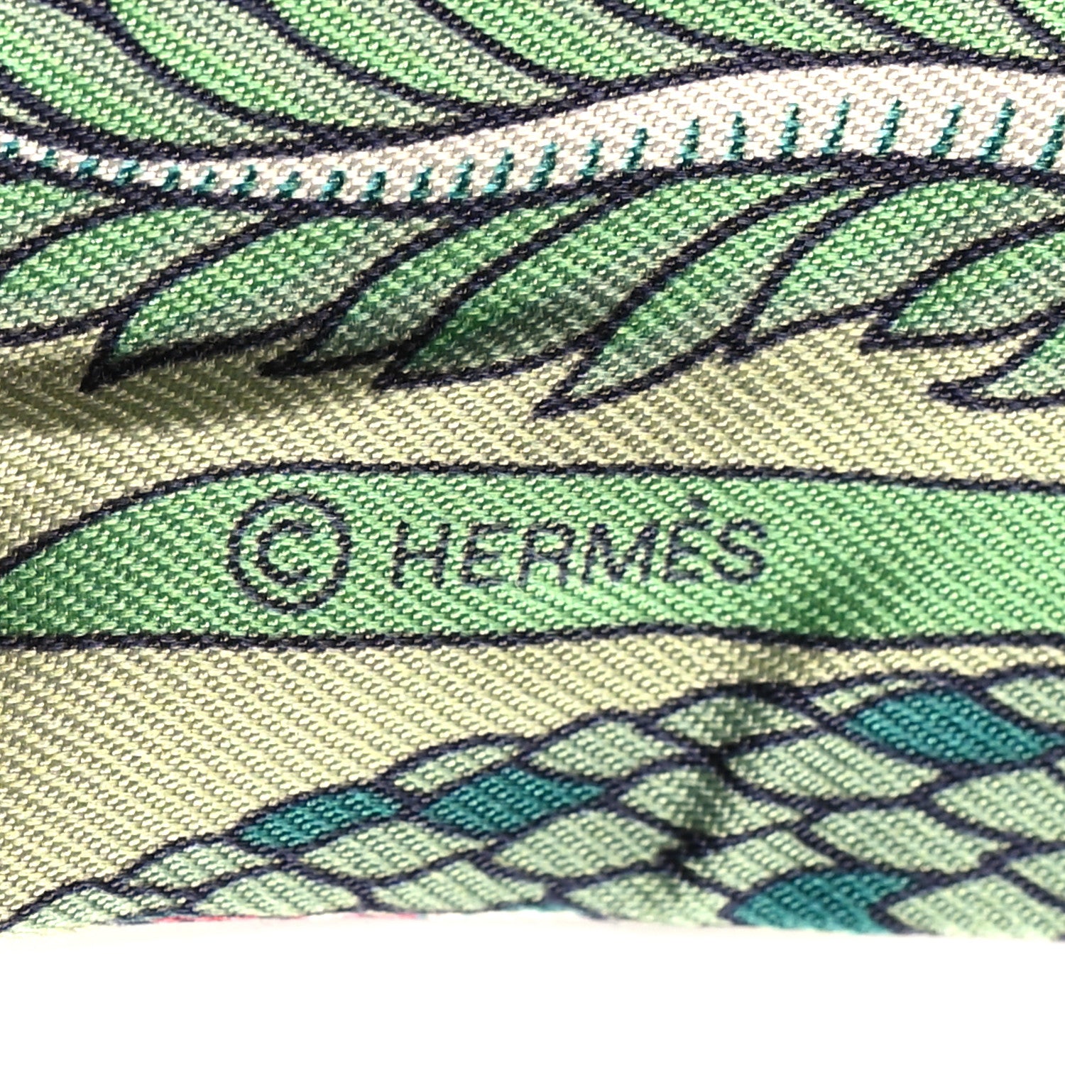 Hermes Silk Exposition Universelle Twilly Rose Vif Menthol 3 of 4