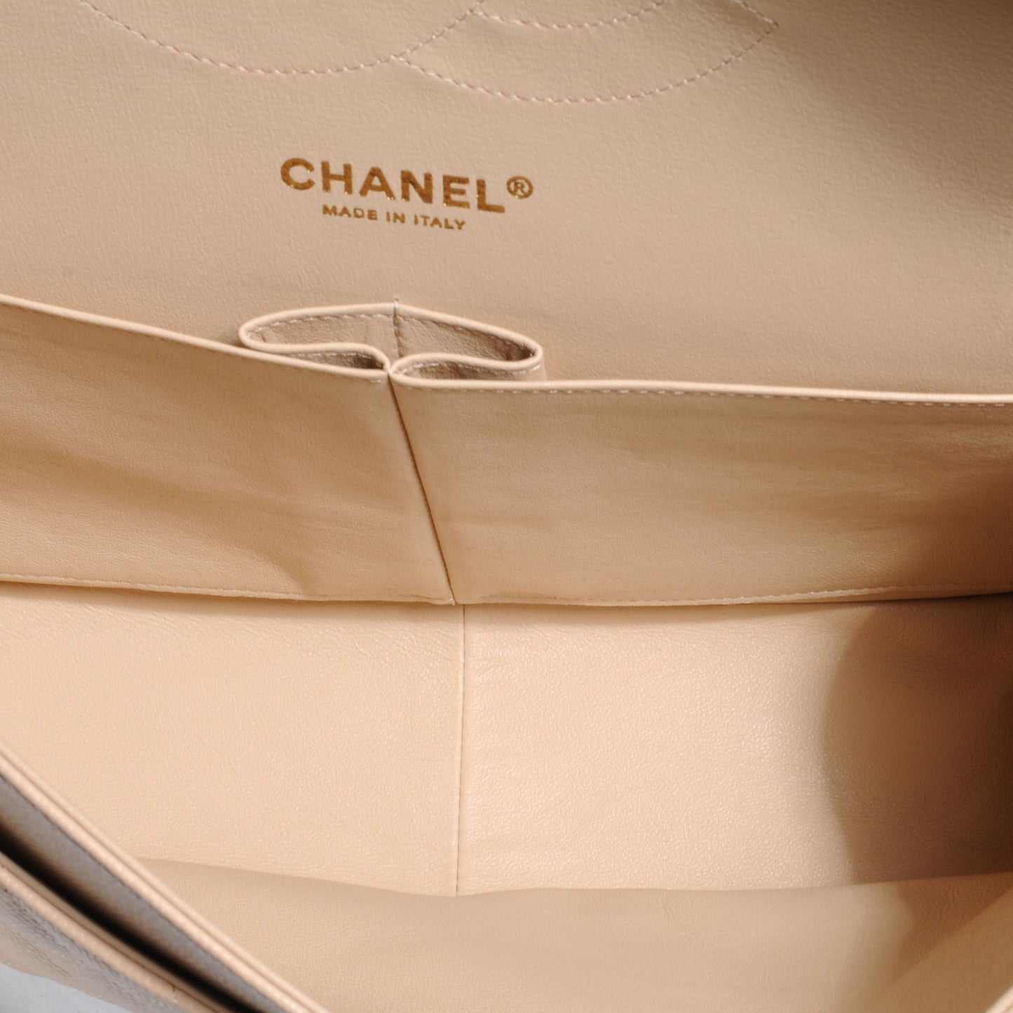 Caviar Jumbo Double Flap Beige Clair