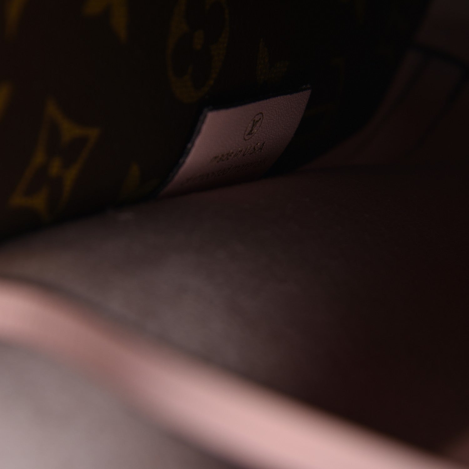 Louis Vuitton Monogram Neonoe MM Rose Poudre 8 of 9