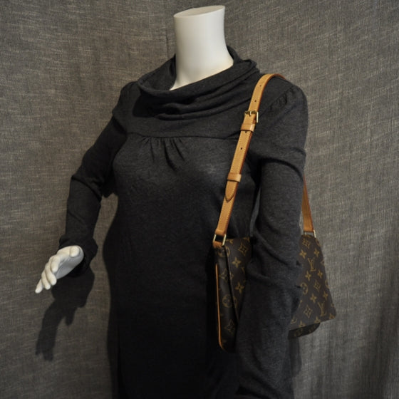 Monogram Musette Tango