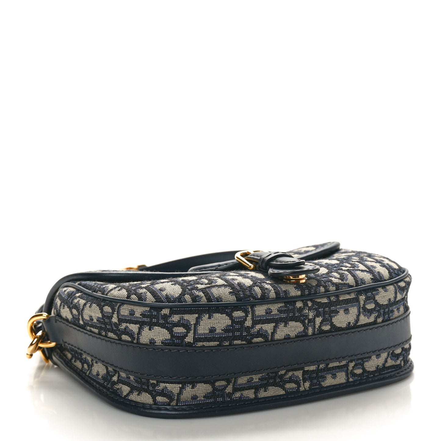 Oblique Medium Bobby Flap Blue