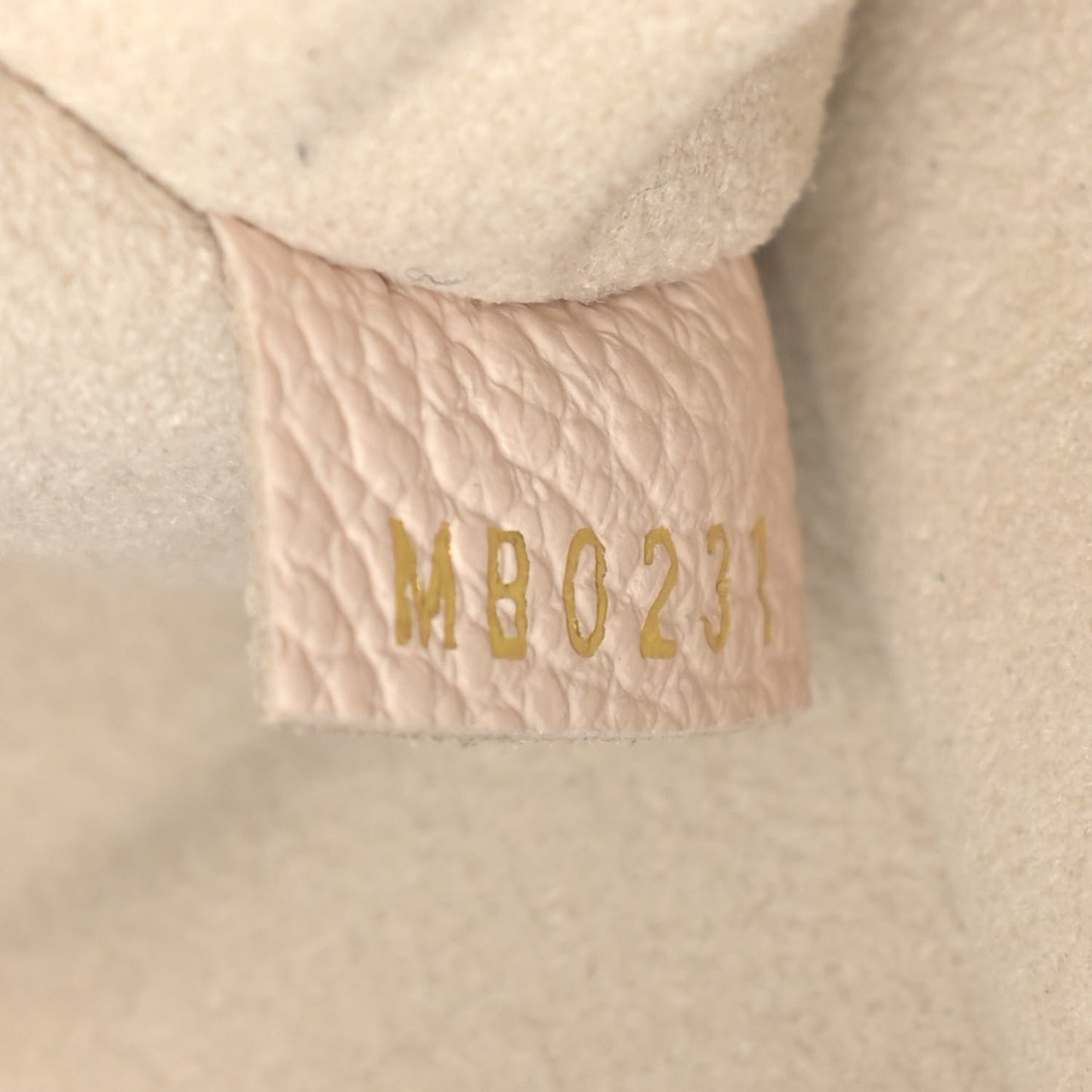 Empreinte Monogram Giant By The Pool Papillon BB Cream Saffron