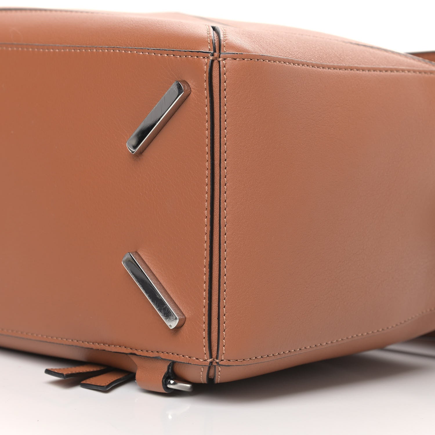 Loewe Calfskin Medium Puzzle Bag Tan 9 of 10