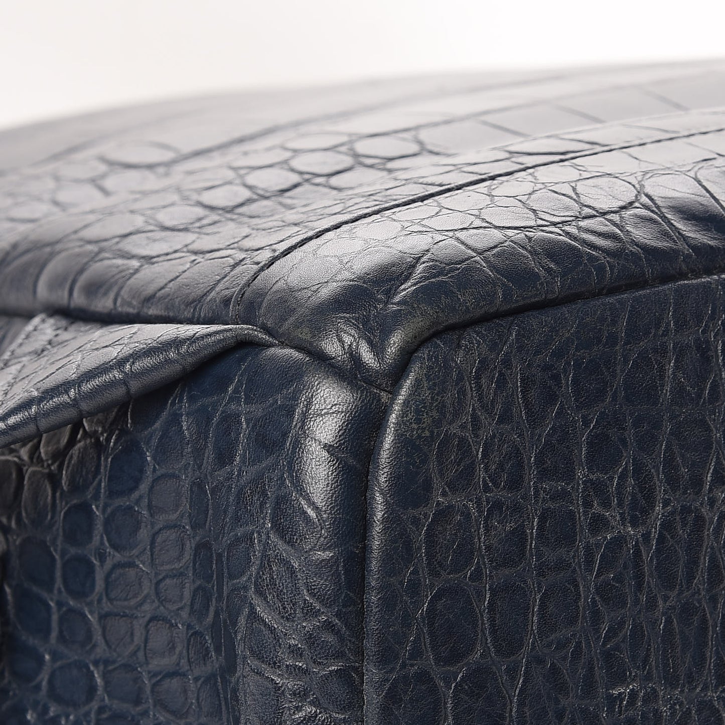 Calfskin Crocodile Embossed Large Luxus Backpack Blue