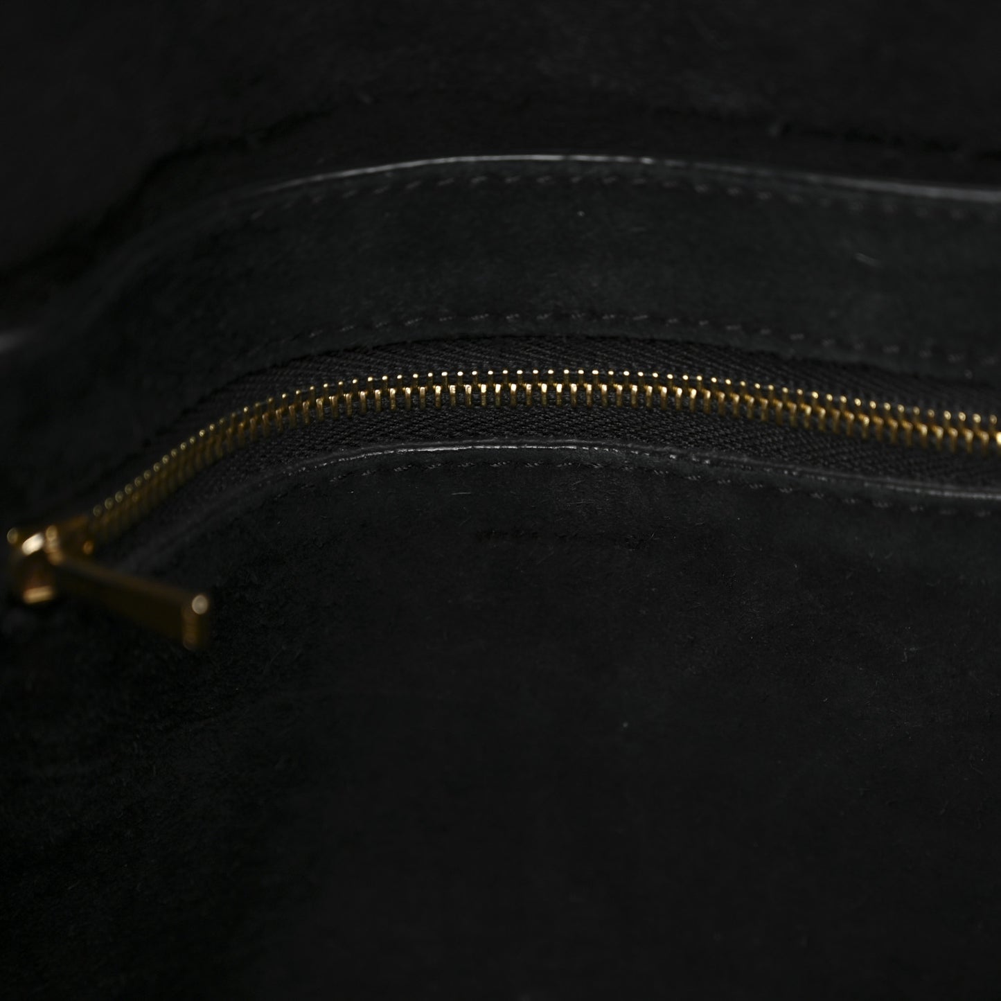 Soft Grained Calfskin Small Sangle Bucket Bag Black