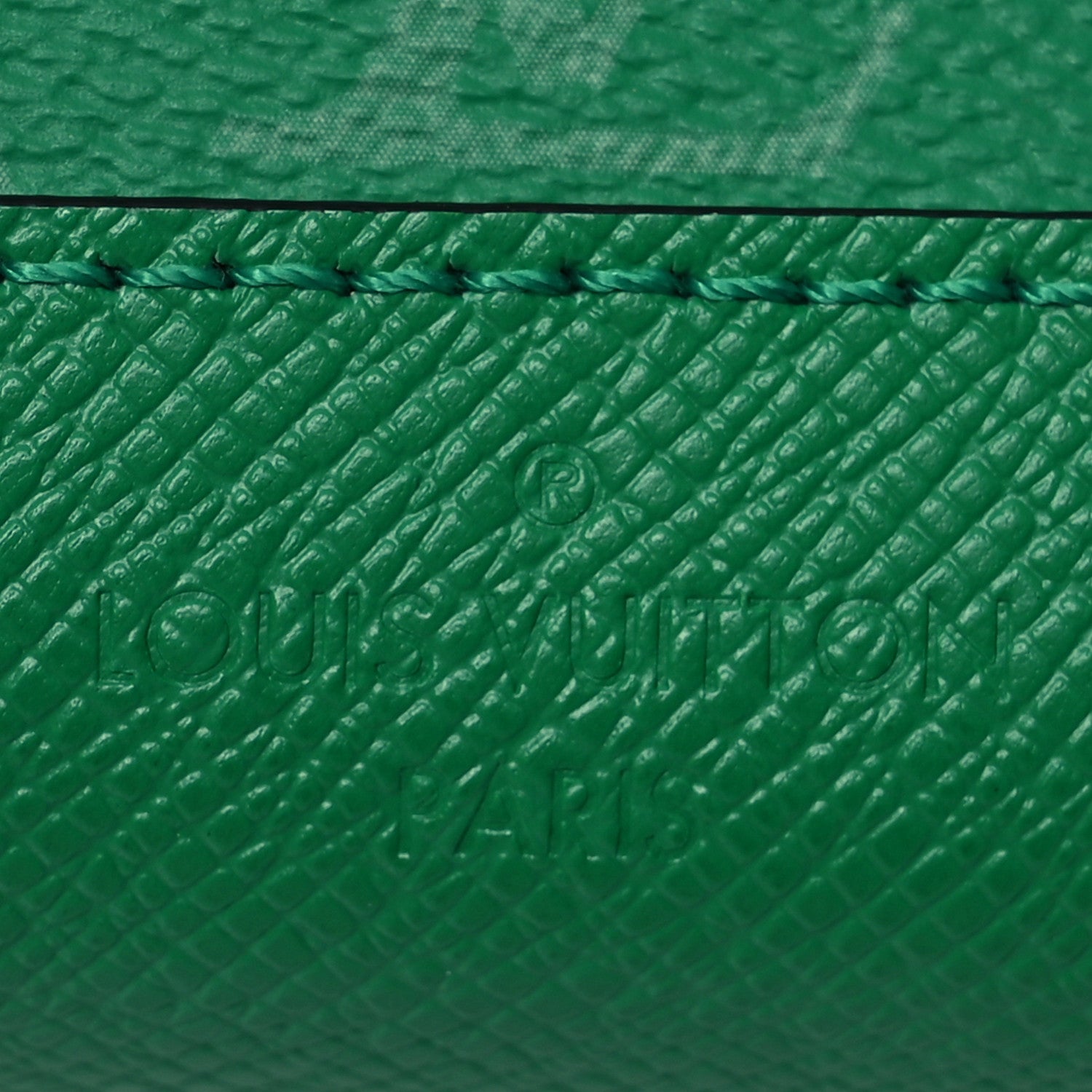Louis Vuitton Taigarama Duo Slingbag Cactus Green 8 of 13