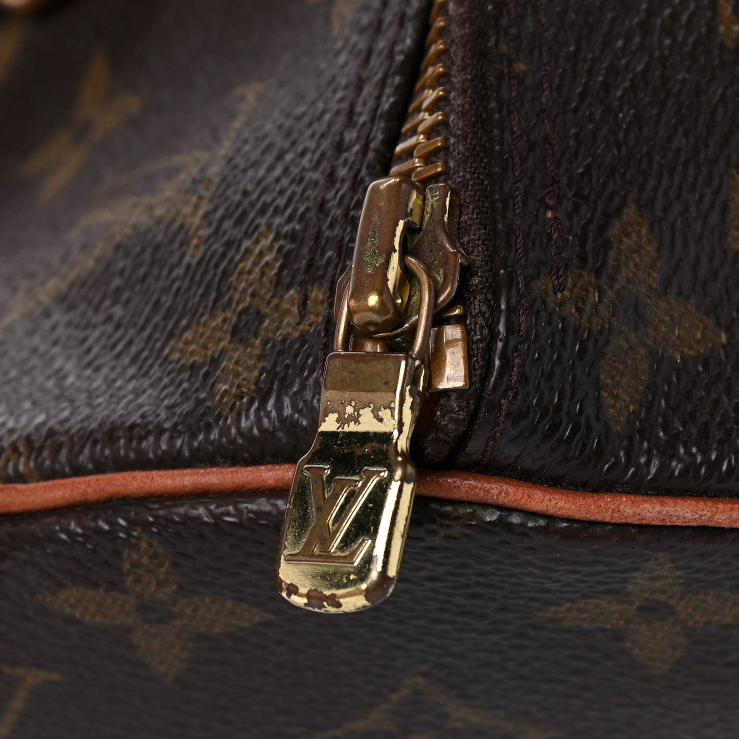 Monogram Papillon 30