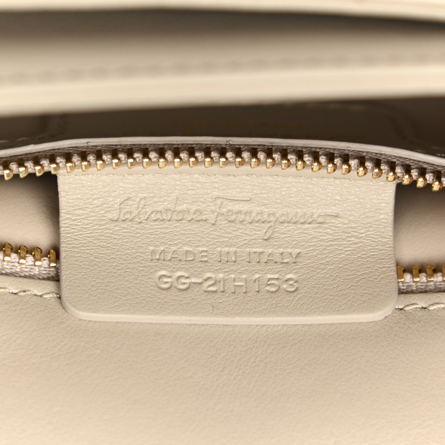 Salvatore Ferragamo Calfskin Quilted Gancini Flap Bag Peony 7 of 12