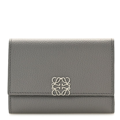 Loewe Pebble Grain Calfskin Anagram Small Vertical Wallet Grey 1 of 7