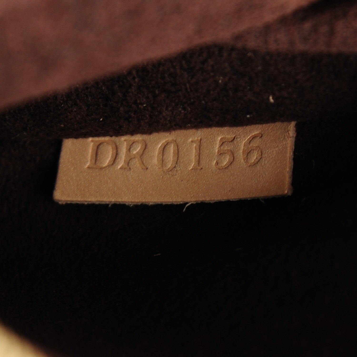 Louis Vuitton Monogram Pochette Metis 7 of 7