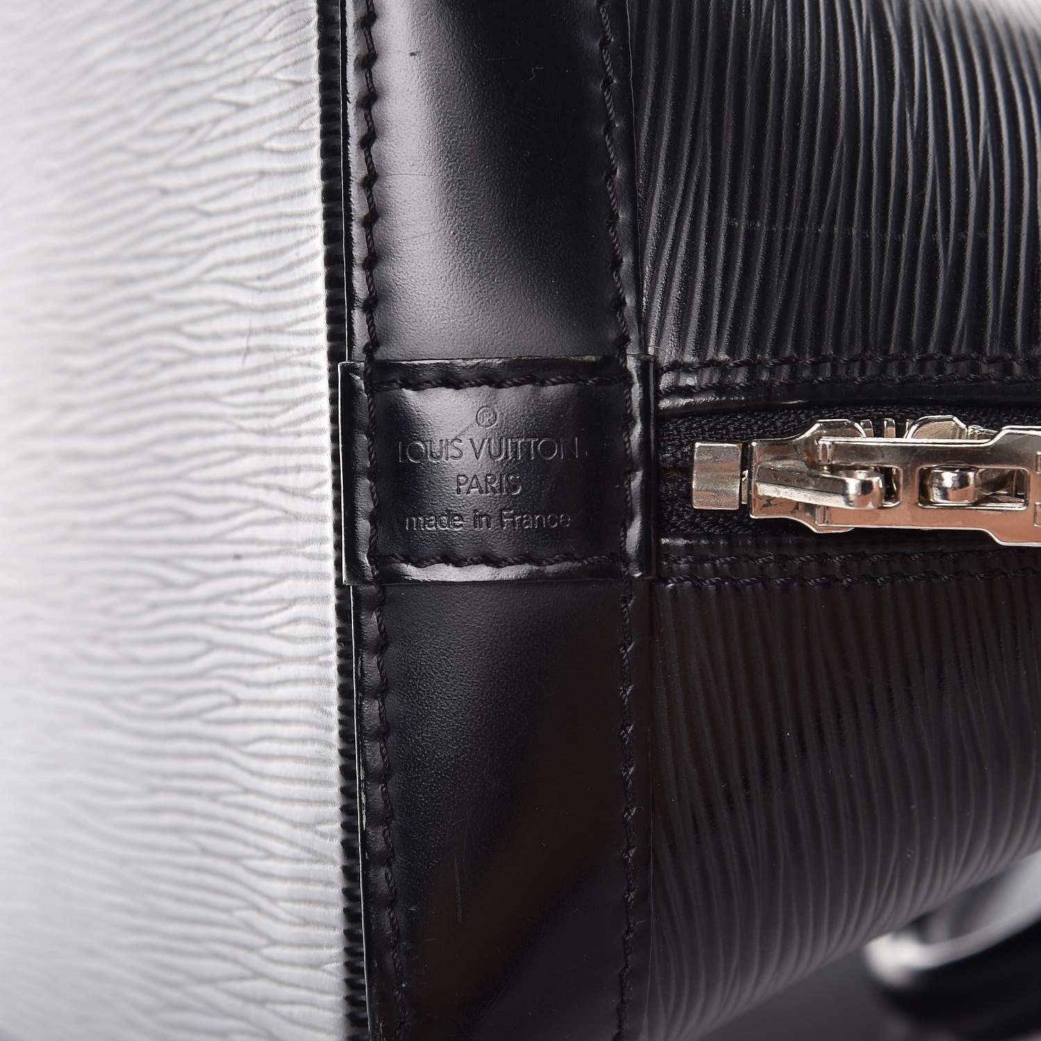 Louis Vuitton Epi Alma PM Black 6 of 11