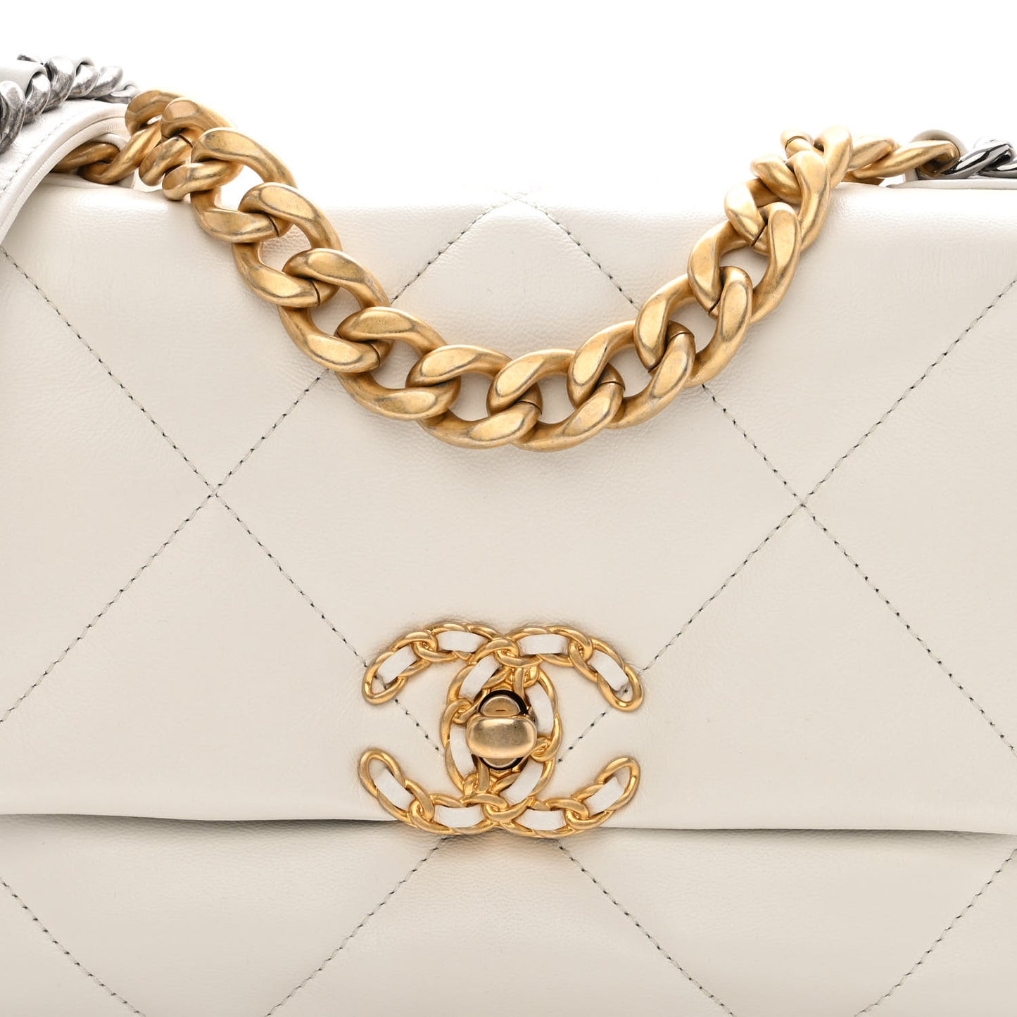 Goatskin Quilted Medium Chanel 19 Flap White