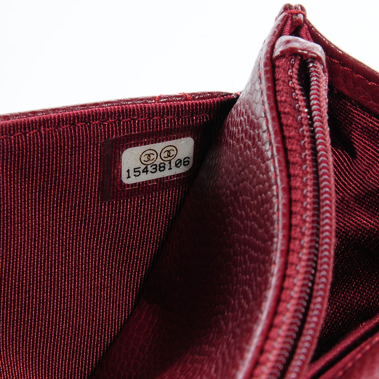 Caviar Quilted Wallet on Chain WOC Red