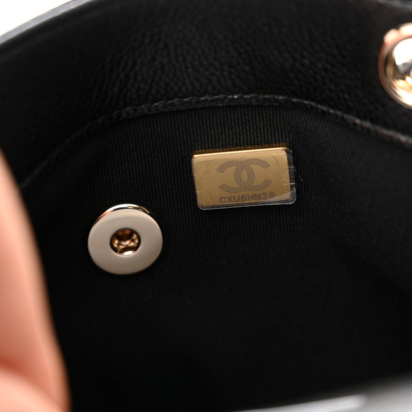 Shiny Caviar Quilted Medium Duma Pockets Drawstring Backpack Black