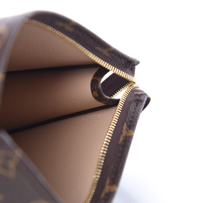 Louis Vuitton Monogram Toiletry Pouch 19 7 of 9