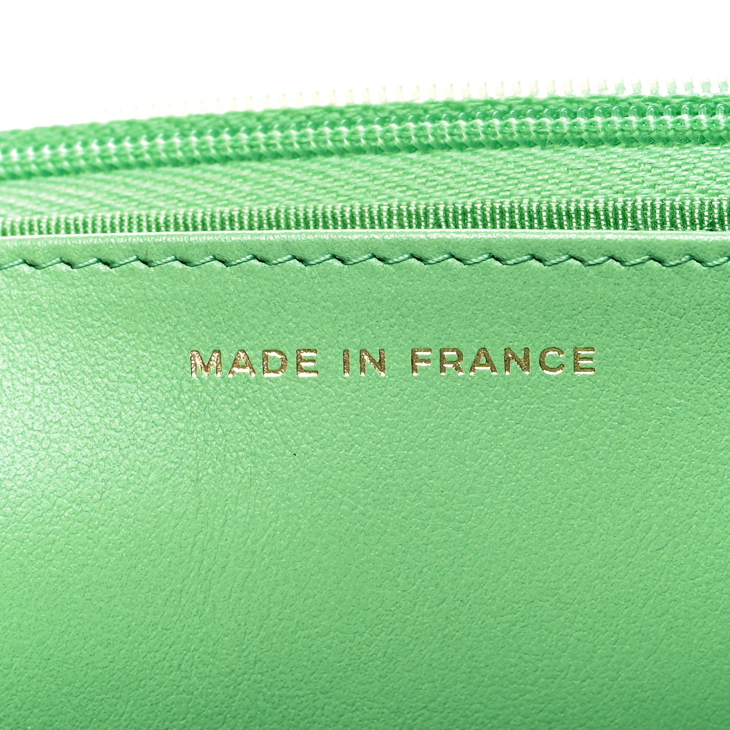 Caviar Quilted Wallet on Chain WOC Light Green