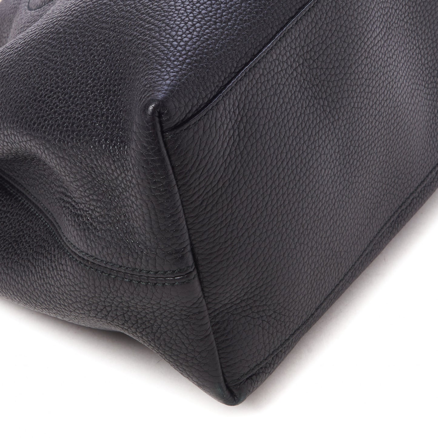 Pebbled Calfskin Medium Soho Chain Shoulder Bag Black