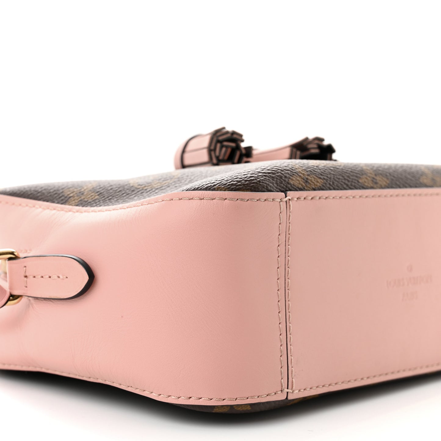 Monogram Saintonge Rose Poudre
