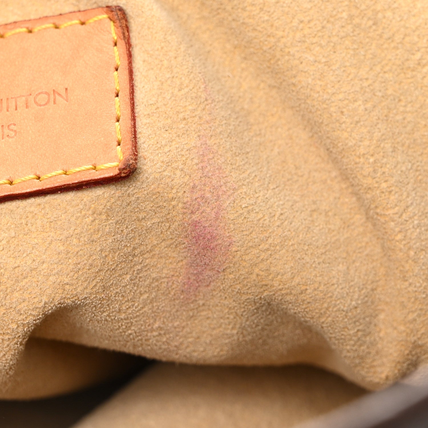 Louis Vuitton Monogram Artsy MM 19 of 29