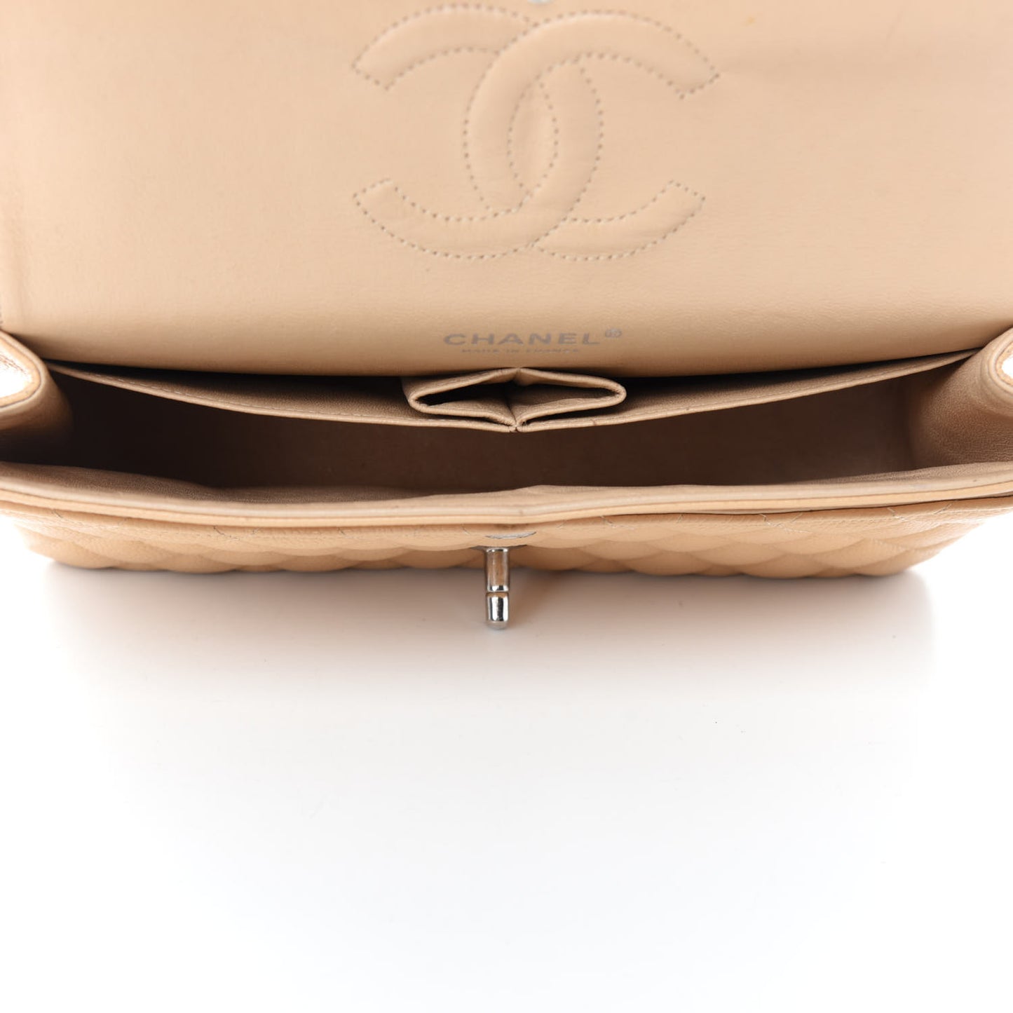 Caviar Quilted Medium Double Flap Beige Clair