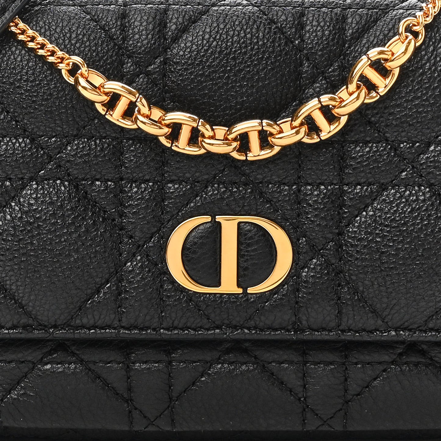 Supple Calfskin Cannage Caro Pouch with Chain Black