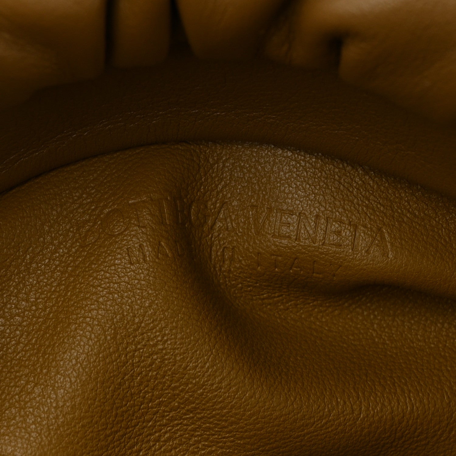Bottega Veneta Calfskin The Pouch Chain Cammello 6 of 10