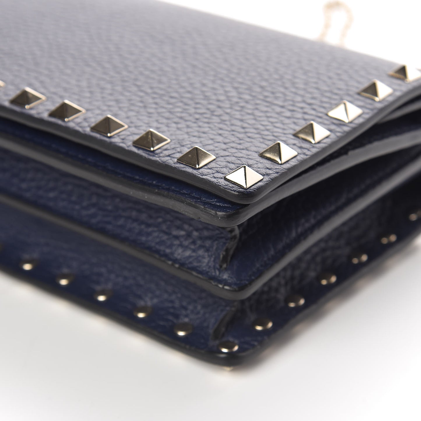 Grained Calfskin Rockstud Wallet on Chain Pure Blue
