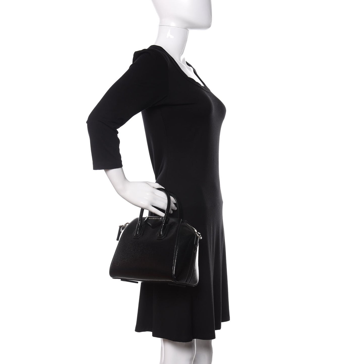 Textured Patent Calfskin Mini Antigona Black