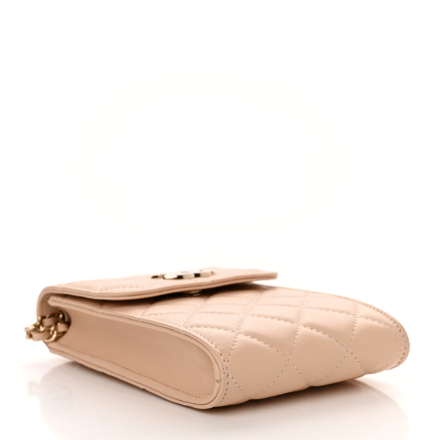 Lambskin Enamel Quilted Phone Holder With Chain Beige