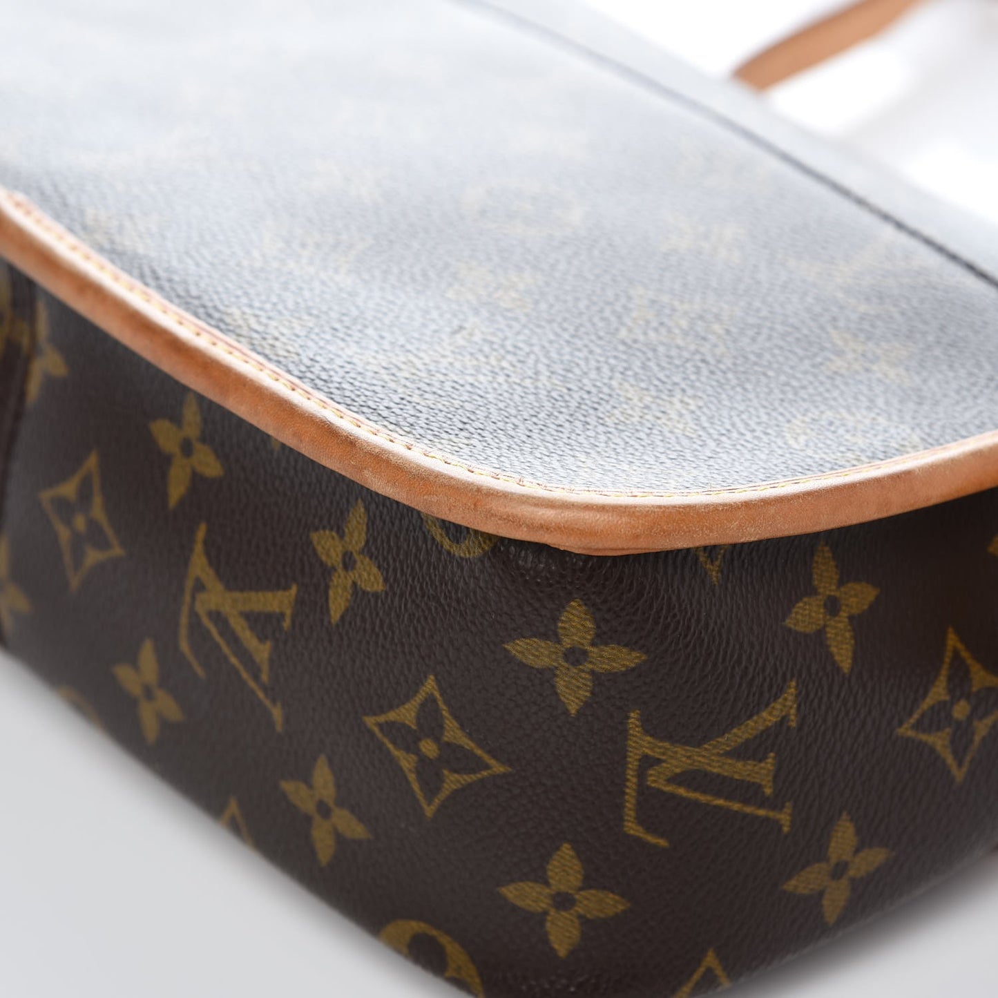 Monogram Sologne