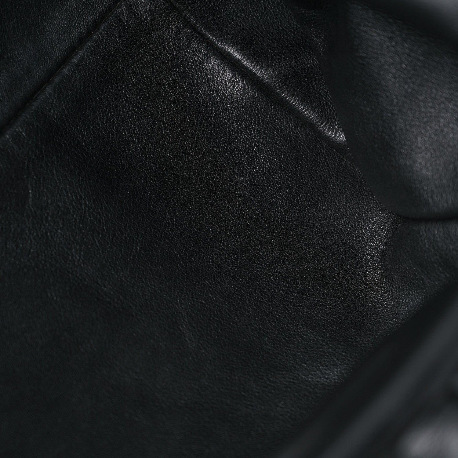 Bottega Veneta Smooth Butter Calf The Pouch Oversized Clutch Black 16 of 22