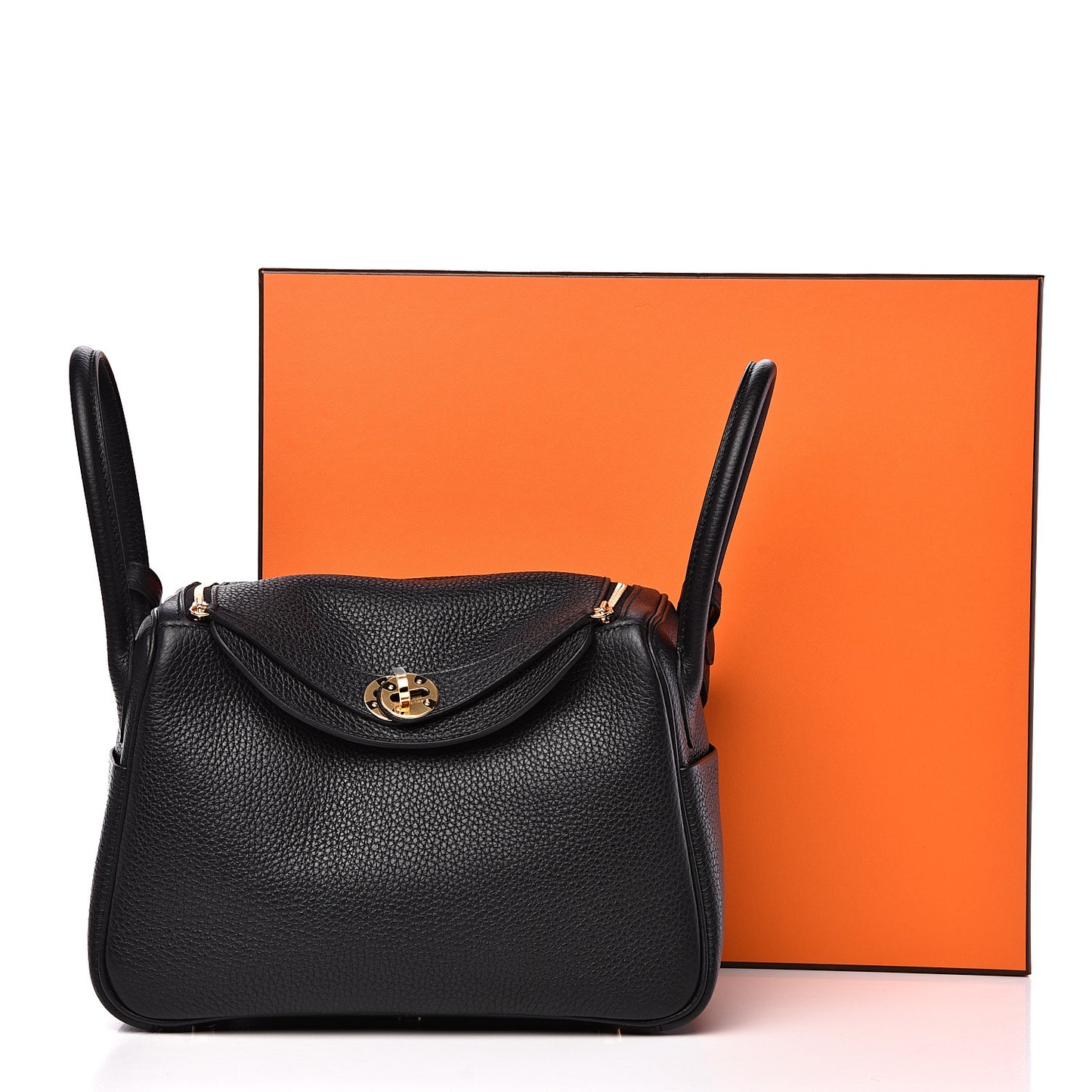 Taurillon Clemence Lindy 26 Black