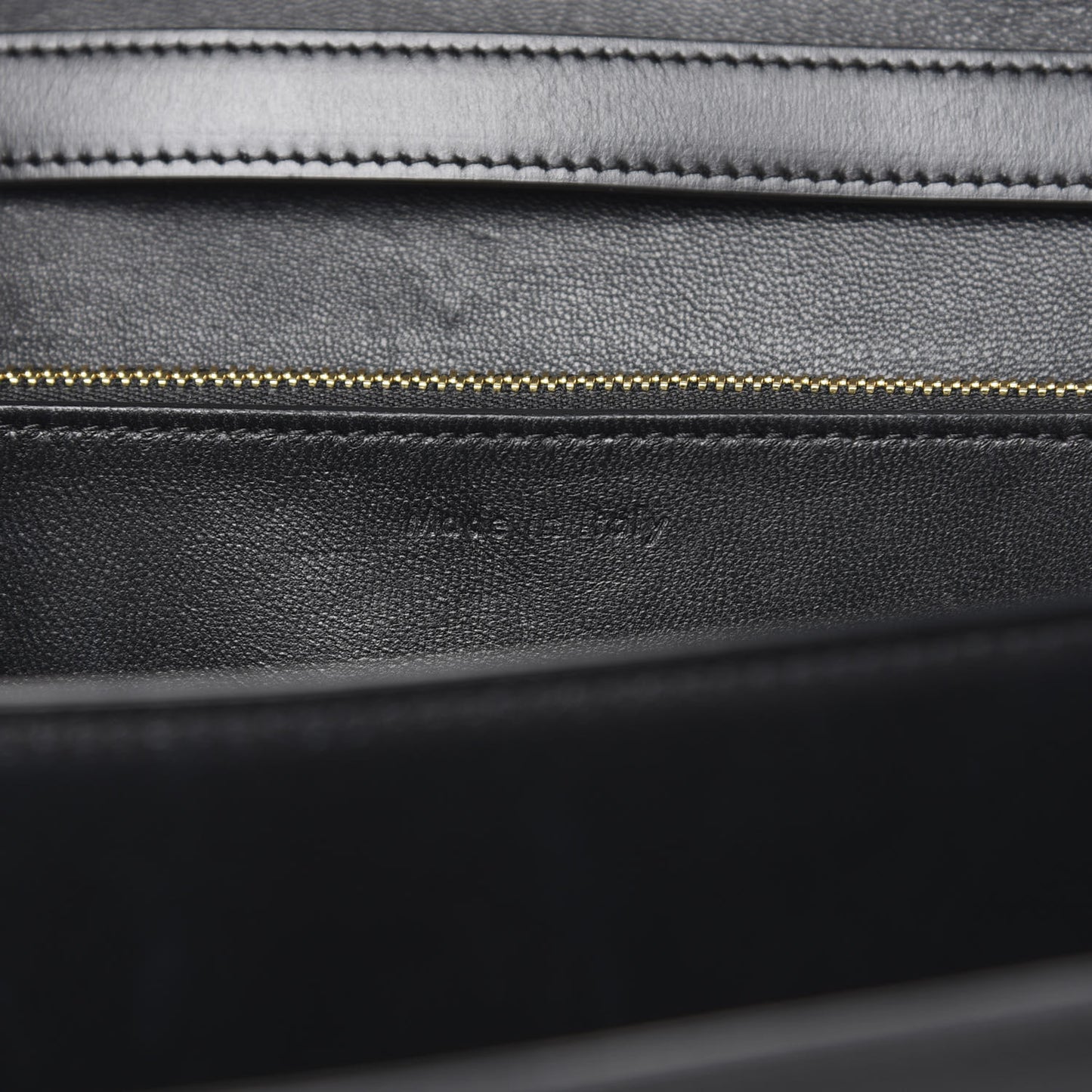 Box Calfskin Medium Classic Box Flap Bag Black