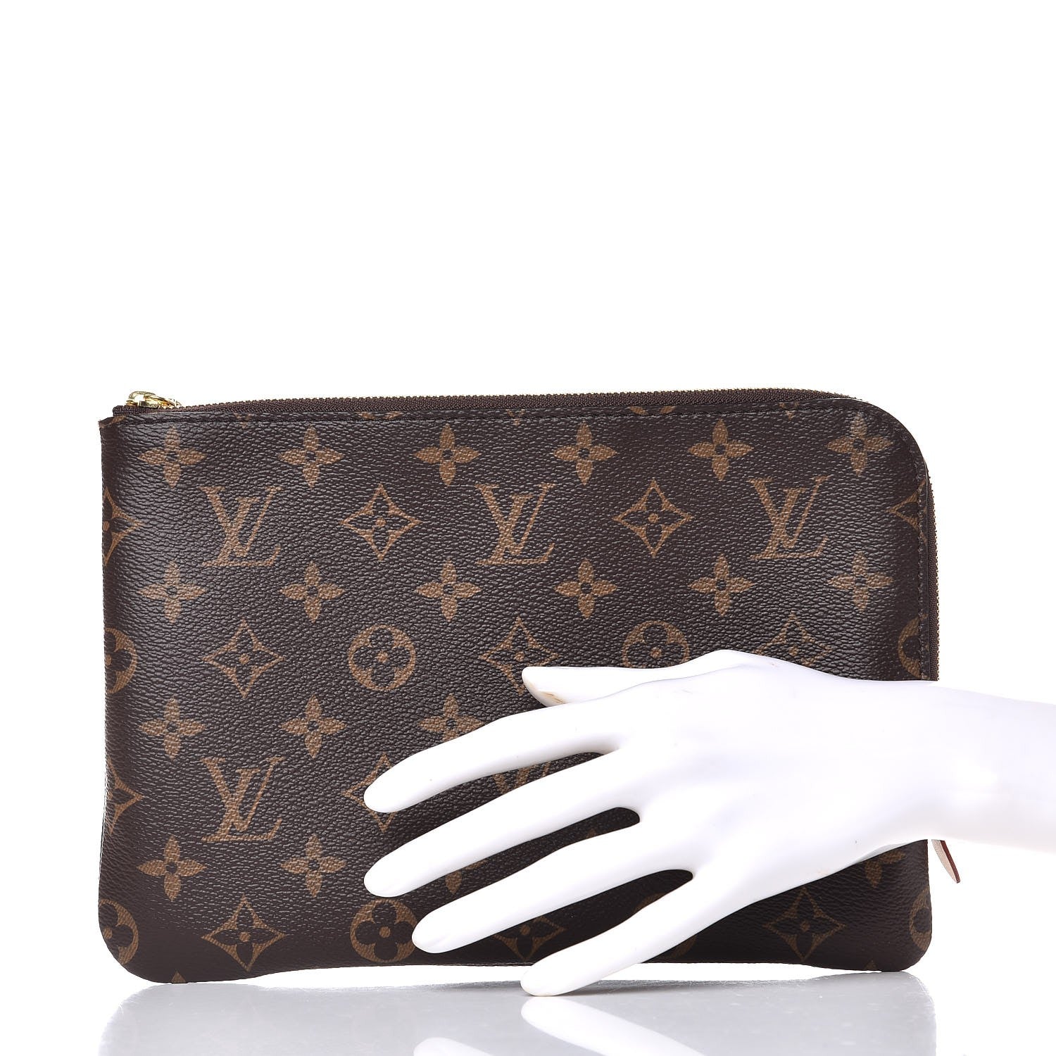 Louis Vuitton Monogram Etui Voyage PM Pouch 2 of 8