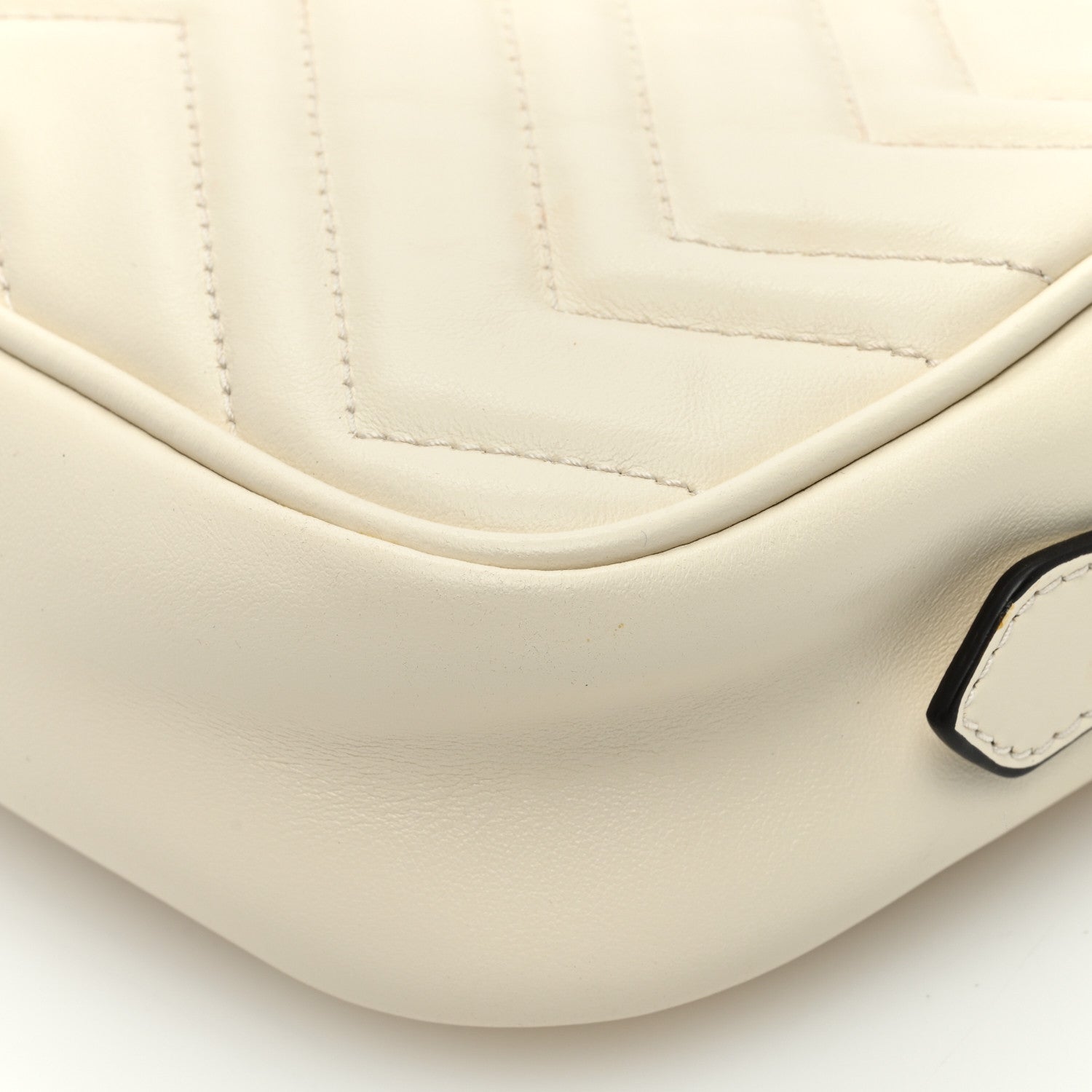 Gucci Calfskin Matelasse Mini GG Marmont Chain Shoulder Bag White 12 of 13