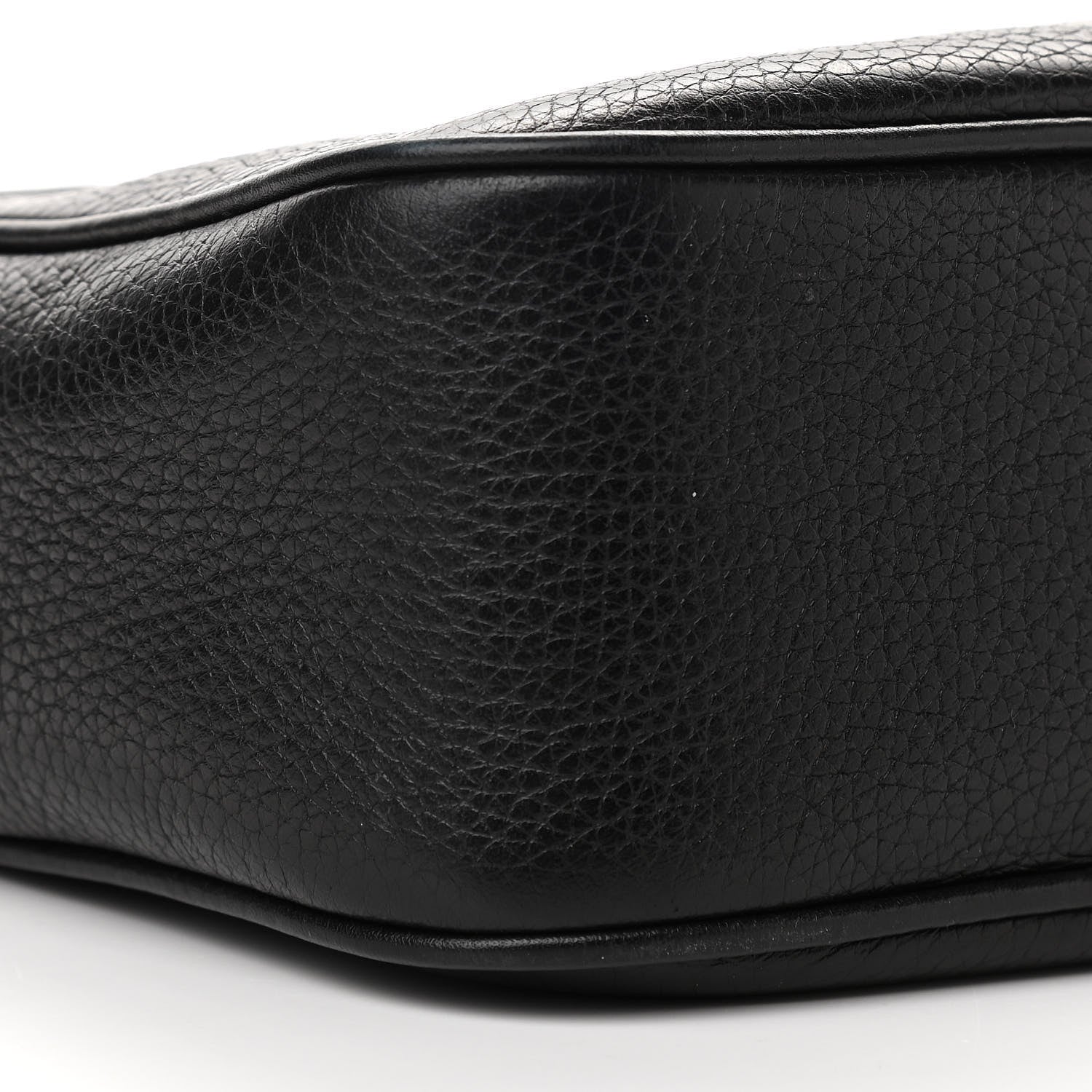 Gucci Pebbled Calfskin Small Soho Disco Bag Black 8 of 10