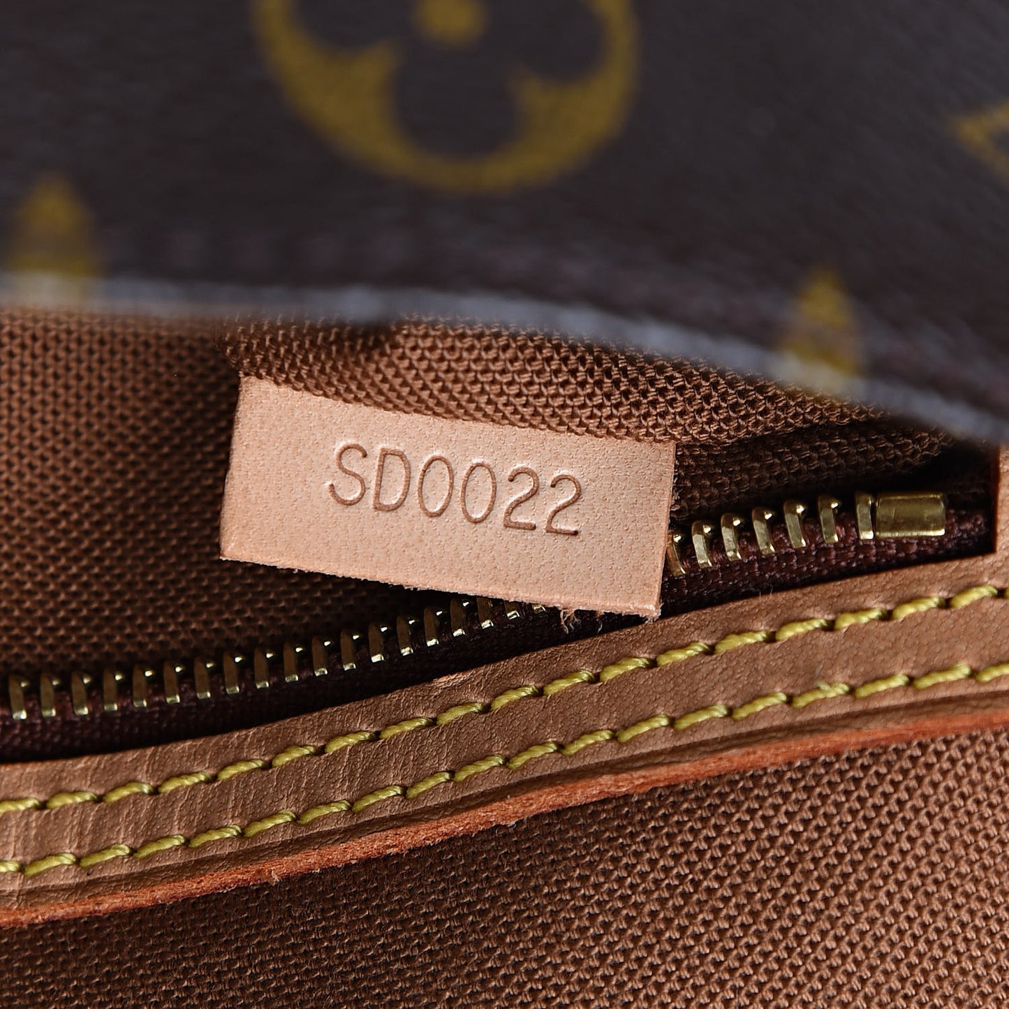 Monogram Mini Looping