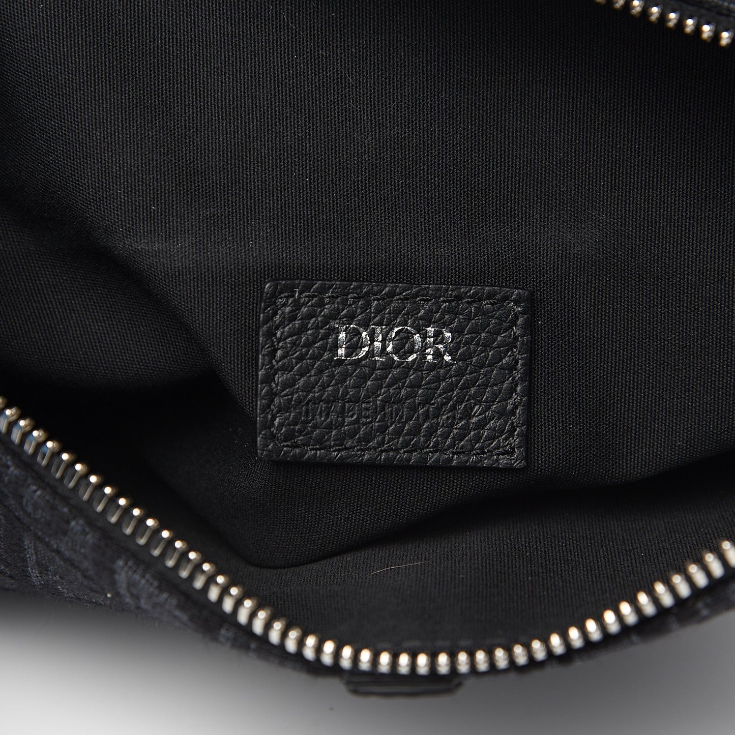 Oblique Mens Saddle Bag Black